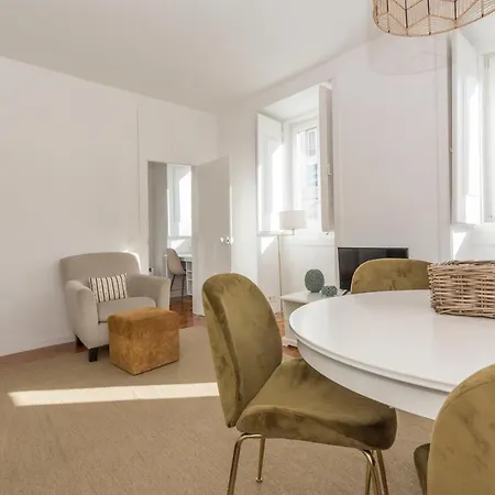 Live Like A Local @ Casa Da Esquina - Wifi & A/c * Lisbon